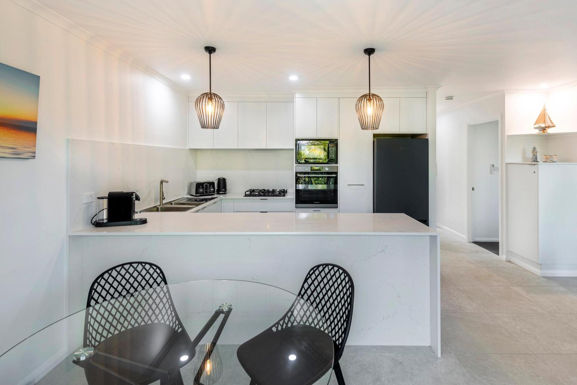 Heliconia Grove - 1 Bedroom - On By Hiha Apartment *